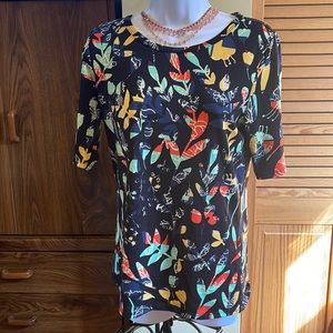 Lularoe gigi top